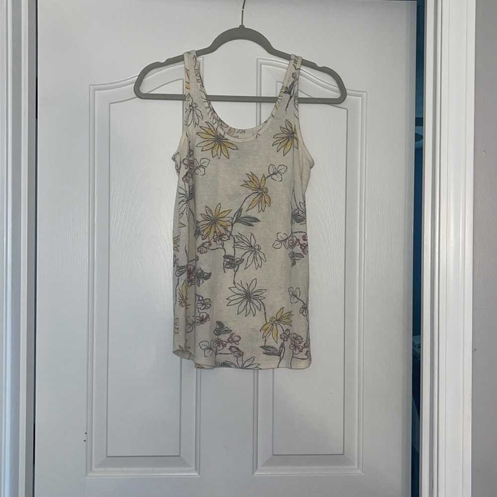 Maurices Floral Tank Top size Small
